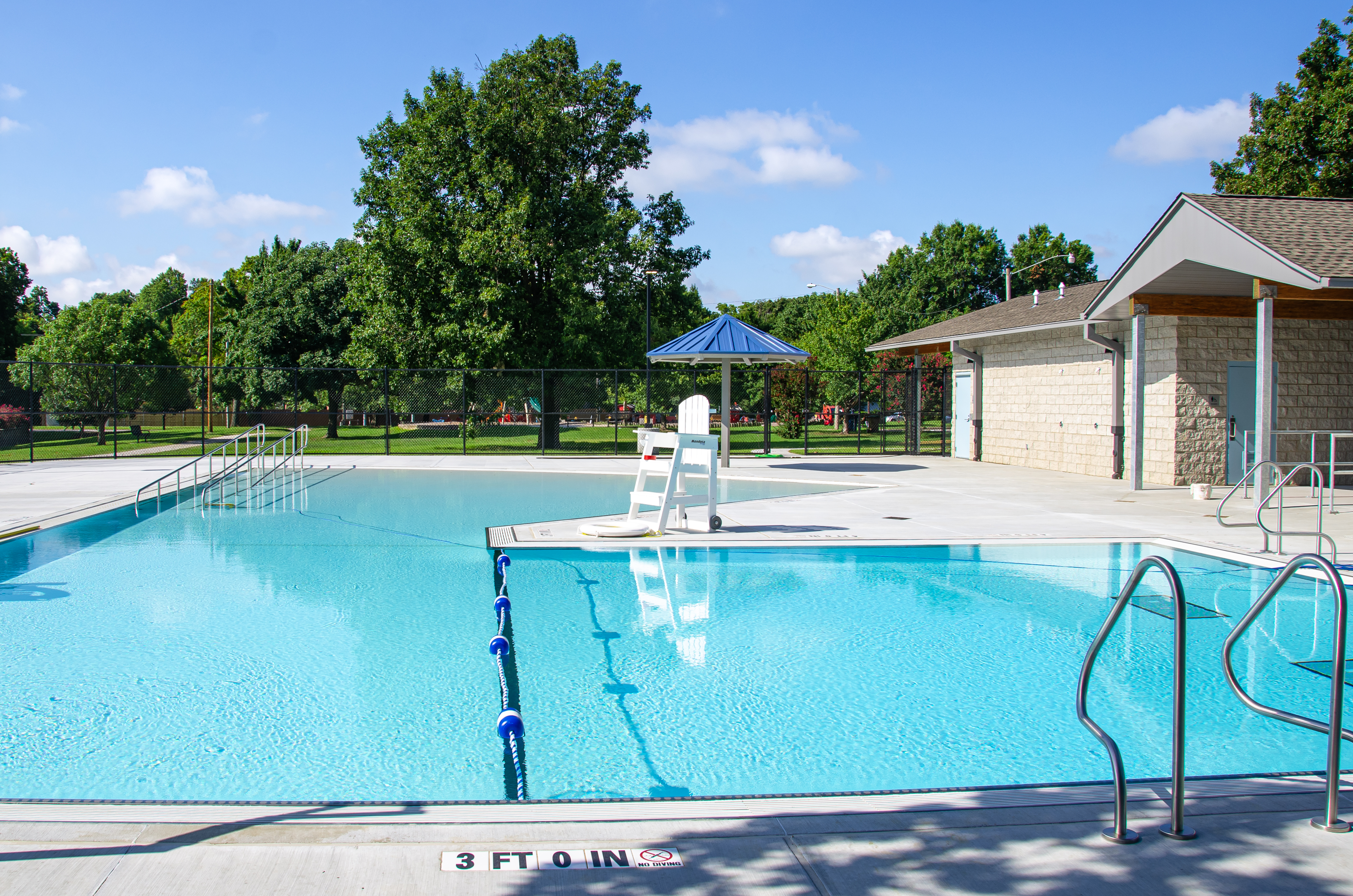 DSC_6619_Whiteside Park Pool.jpg