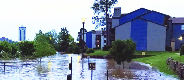 Flooding on River 2019.jpg