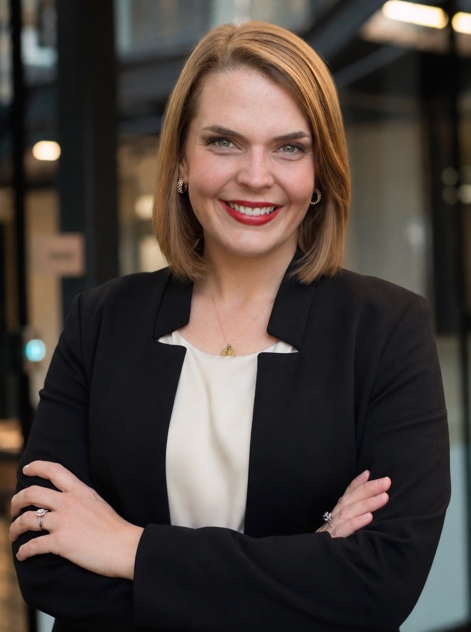 Dr. Laura Latta.jpg